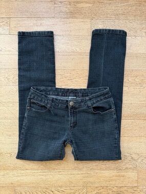Women's Skinny Jeans in Dark Washed Black